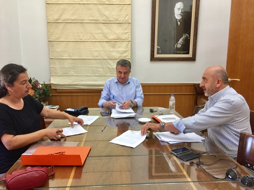 ζερβοσ αρναουτακης καλλινικου